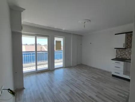Ortaca Cumhuriyet De 1+1 Geniş Kiralık Daire