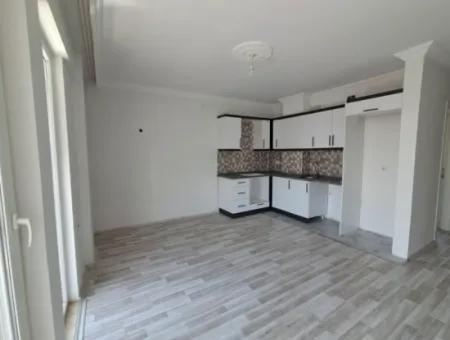 Ortaca Cumhuriyet De 1+1 Geniş Kiralık Daire