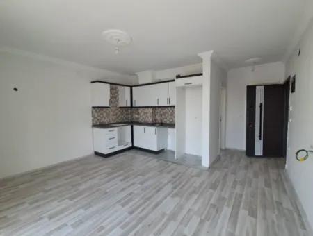 Ortaca Cumhuriyet De 1+1 Geniş Kiralık Daire