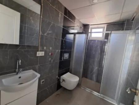 Ortaca Cumhuriyet De 1+1 Geniş Kiralık Daire