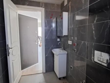 Ortaca Cumhuriyet De 1+1 Geniş Kiralık Daire