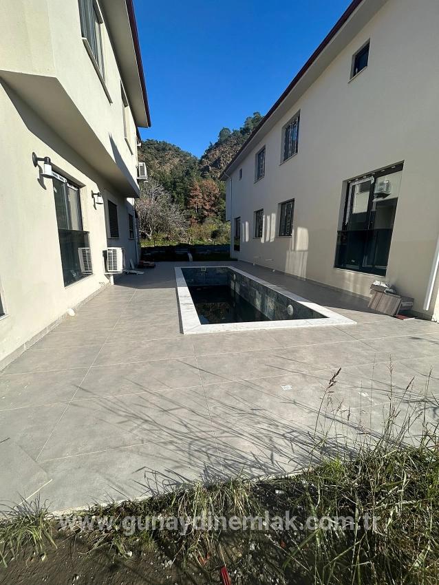 Ortaca Atatürk Mah. Satılık 3+1 Villa - 150 m²
