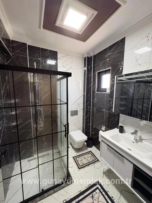 Ortaca Eskiköy Mah. Satılık 4+1 Çiftlik Evi - 14.100 m²