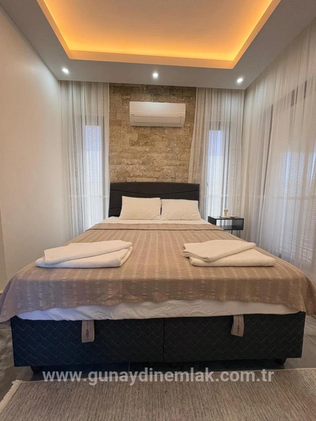 Ortaca Eskiköy Mah. Satılık 4+1 Çiftlik Evi - 14.100 m²