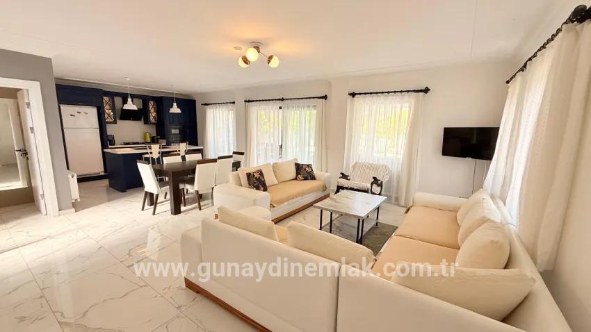 Ortaca Dalyan Mah. Satılık 4+1 Villa - 500 m²